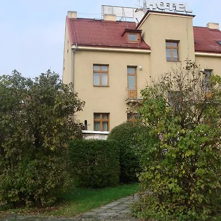 Hotel 51